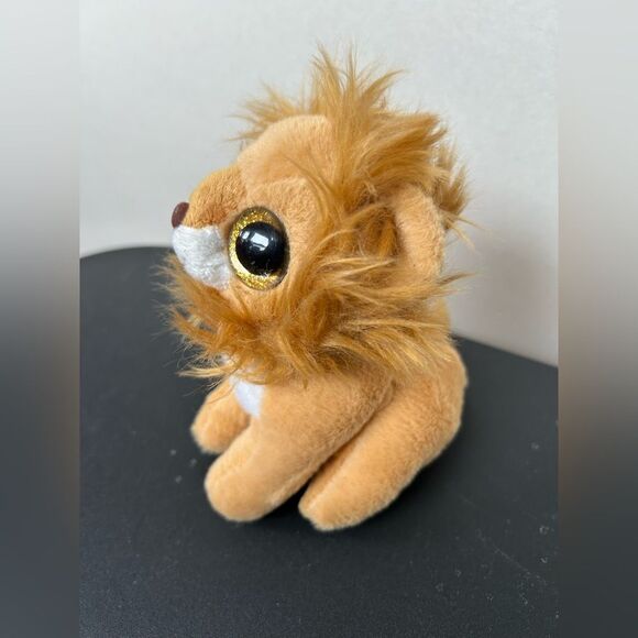 Tan and White Plush Stuffed Lion Toy with Kawaii Features - Picture 5 of 5